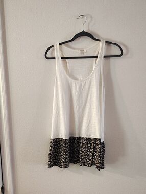 Umgee White Tank Top with Black Floral Ruffle Hem 973